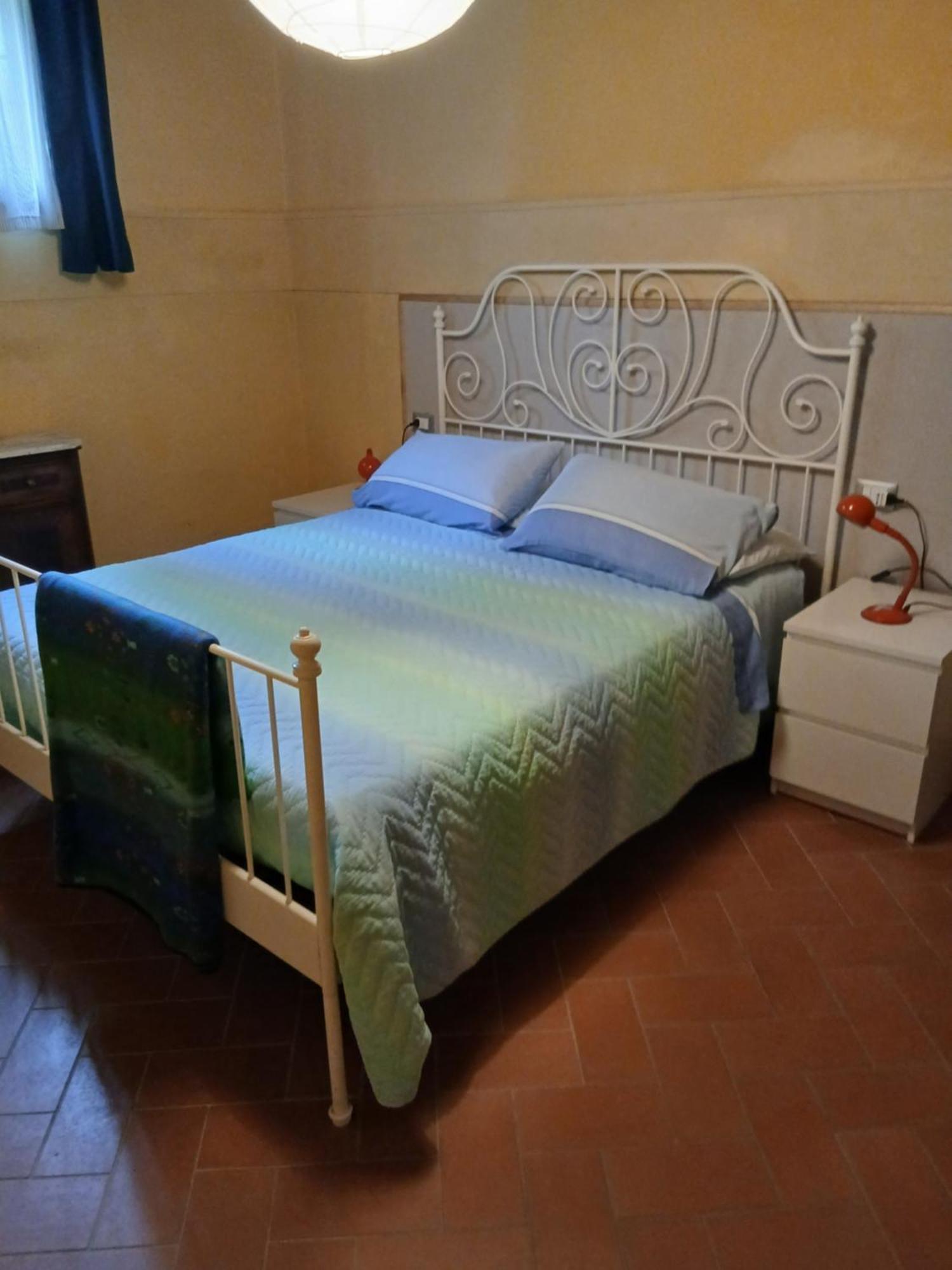 Apartamento Casa Agostini Lari Exterior foto
